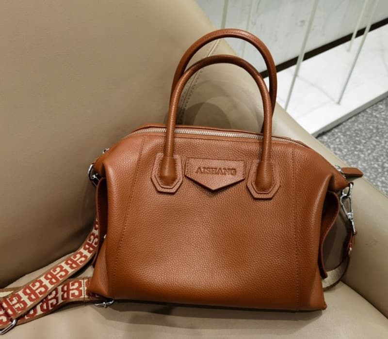 Fake Givenchy Antigona Soft Bag