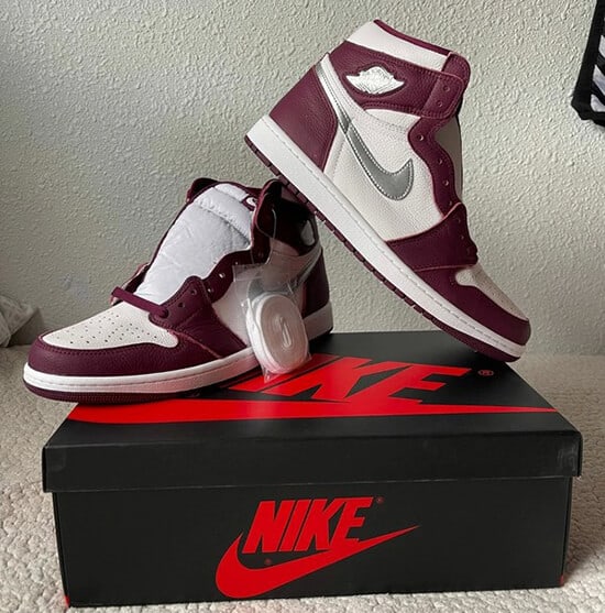 Get the Classic Look with the Best Jordan 1 Replica Sneakers on DHgate!