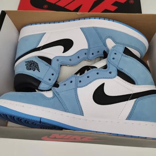 Get the Classic Look with the Best Jordan 1 Replica Sneakers on DHgate!