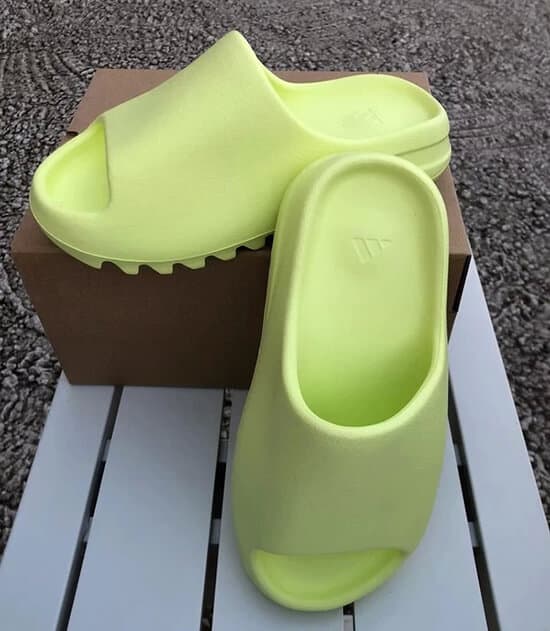 yeezy slide replica fast shipping