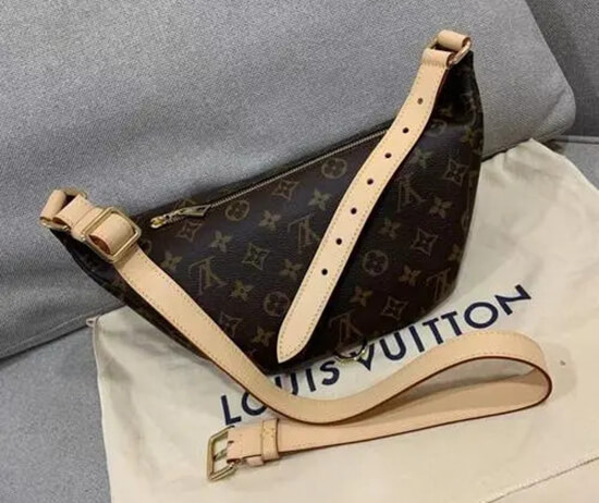 DHGate: Louis Vuitton Bumbag 😍😍 The BEST LV Bumbag! 